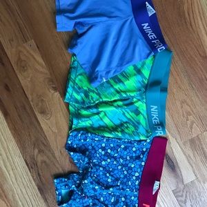 nike pros girls M